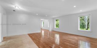 7711 SW 47th Ave Gallery 6
