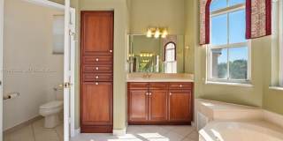 16301 SW 49th Ct Gallery 19