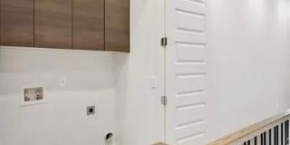 223 16th Street NW Gallery 21