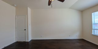 Dove Crossing 3/2/2 / No Carpet / Fridge Included / Fenced in Yard / NBISD Gallery 19