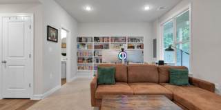 7203 MOUNTAINEER Drive 7203 MOUNTAINEER Drive Gallery 3