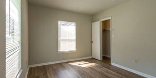 Move in Ready and pricced to GO!! 3 Bed / 2 Bath in 77619! Gallery 13
