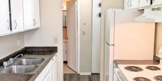 1077 Van Dyke Street - 305 Gallery 8