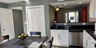 2317 S Samuel Lane Gallery 7