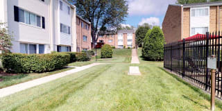 Tysons Glen and Devonshire Square Apartments & Townhomes Gallery 14