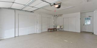 Fully Renovated 4BD in Kuli'ou'ou Valley, Garage-Driveway, Spacious Yard, and Work Shed PETS ALLOWED Gallery 24