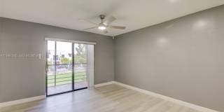 851 NE 209th Ter Gallery 5