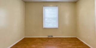 PRELEASING for AUGUST! Walk to Ball State! Bright 4BR Home with Fireplace Gallery 10