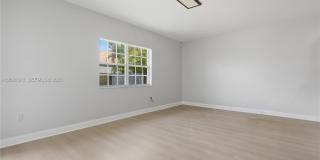 16068 SW 101st Ter Gallery 12