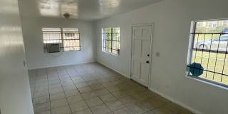 4526 Fairview St Gallery 8