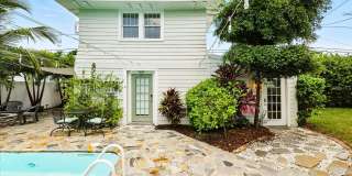 235 10TH AVENUE NE Gallery 24