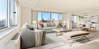 RiverHouse Gallery 38