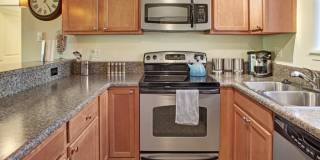 Regency Woods Apartment Homes Gallery 5