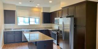 3 Bed/3 Bath Newer Townhome in Desirable Ardenwood Neighborhood Gallery 10