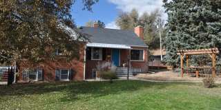 901 Country Club Avenue Gallery 1