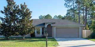 Stunning home fenced yard Gallery 1