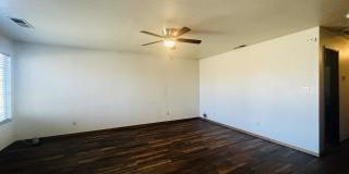 1251 West Davis Street Gallery 6
