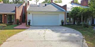 1825 TOWNHOUSE DRIVE Gallery 1