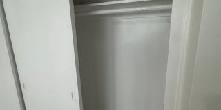 Spacious & Bright 2 Bedroom Apartment in Prime Long Beach Location Gallery 14