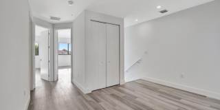 4208 NE 7th Terrace Gallery 20