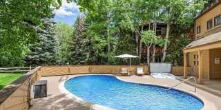 625 S West End Street unit: 8 Gallery 19