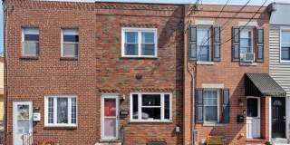Charming 2-Bedroom Port Richmond Home with Beautiful Floors & Basement Gallery 1
