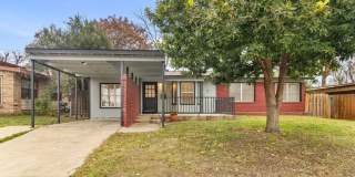 527 LIVELY DR Gallery 1
