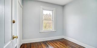 Three Bedroom in Cincinnati! Gallery 33