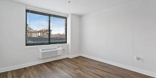 Windsor at Mariners Gallery 29