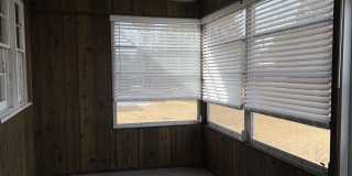 661 Grape St Street Gallery 12