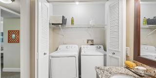 Cherry Knoll Apartments Gallery 9