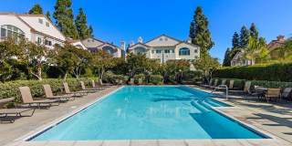 Newly renovated 2-bedroom UTC townhome in the coveted Andria of Renaissance at La Jolla community! Small pet ok! Gallery 35
