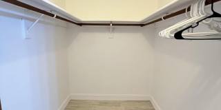 8494 Ridgewood Avenue Gallery 11