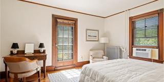 14 Greenough Place unit: A Gallery 18