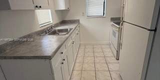 2131 NW 26TH AVE Gallery 3