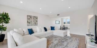 940 Warwick Avenue Gallery 11