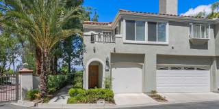 End-Unit Aliso Viejo Townhome in Gated Community Gallery 1
