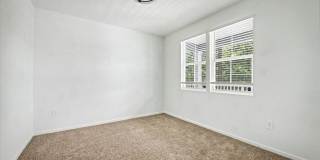 2023-Built 5BR Cul-de-Sac Home with Fenced Yard & Resort Amenities Gallery 13