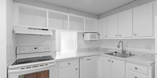 480 Executive Center Drive Gallery 1