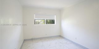 16990 NE 5th Ct Gallery 10