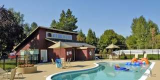 Light & Bright 2 Bed 1 Bath Condo! Gallery 17