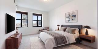 451 W Huron Street Gallery 15