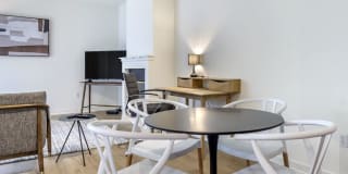 Avalon Bellevue Gallery 15