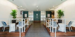 2121 Belmont Gallery 18