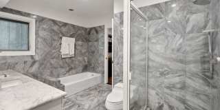 105 North Glenroy Avenue Gallery 11