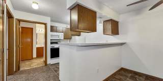 Somerset Apartments Gallery 15