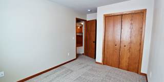 4 Bedroom Townhome! Gallery 14