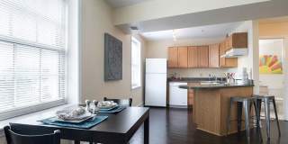 Coronado Place and Towers - Student Housing Gallery 3