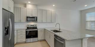 Caliza at the Loop Gallery 39