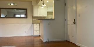Quaint 1 Bedroom Condo in the Southwest part of Town with Garage Gallery 5